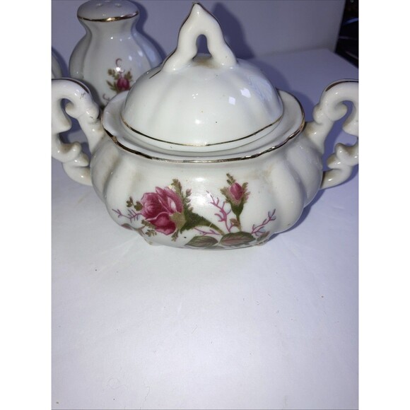 Lefton Pink Roses China Creamer and Sugar Bowl With Salt And Pepper - Picture 2 of 8